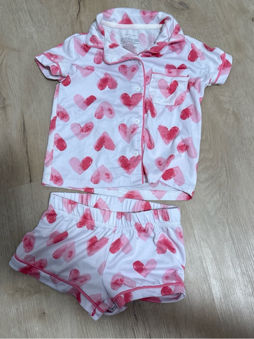 Tahari Pink & Red Heart-Print Short Pajama Set